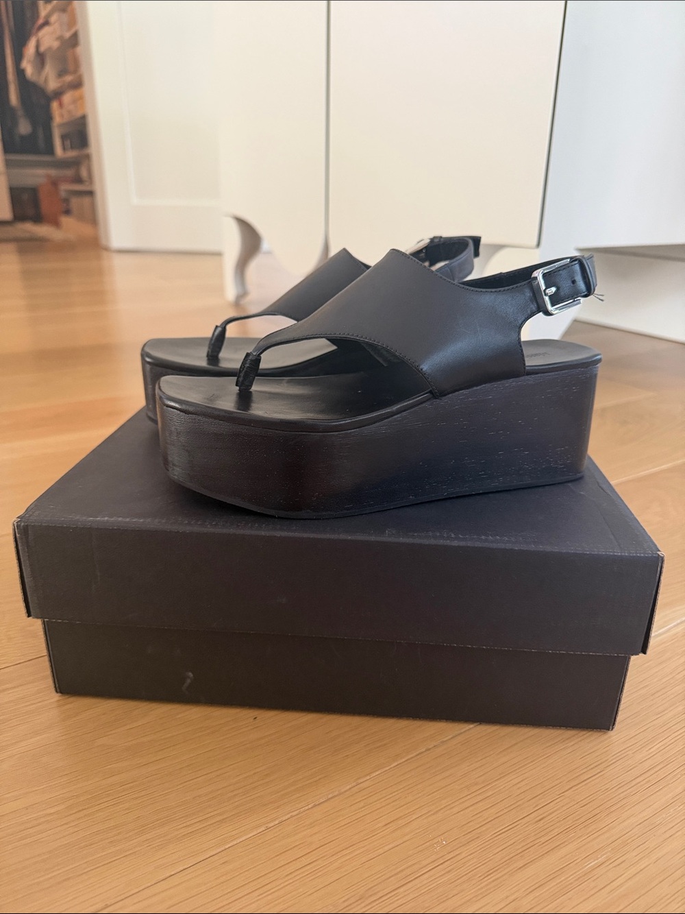 Massimo Dutti Black Platform Sandal 37